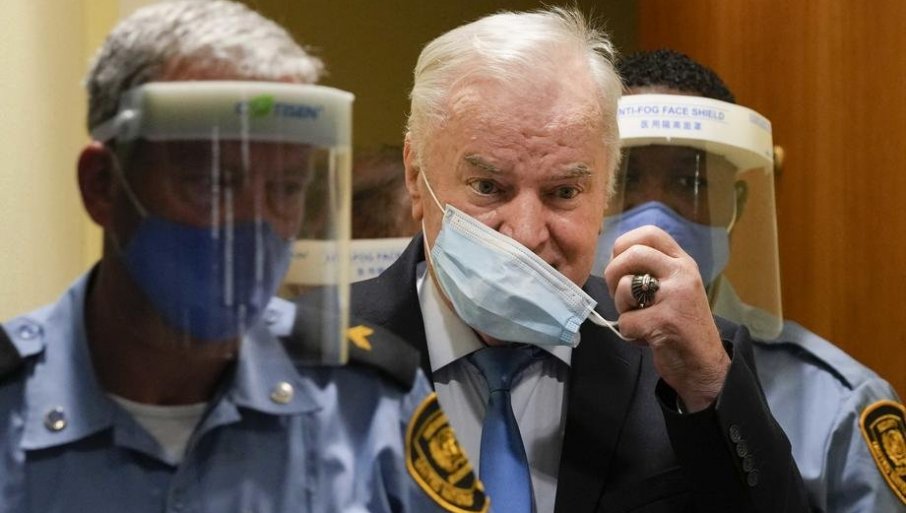 Ratko Mladić u teškom stanju: General ima upalu pluća i slab rad srca