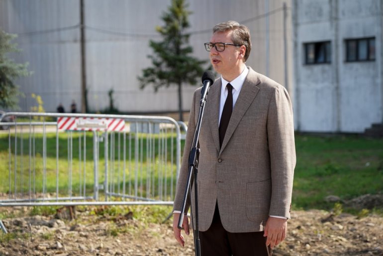 Vučić: Uz podršku najvećih evropskih sila, Albanci pokušavaju ispod žita da zauzmu i okupiraju sjever KiM-a!