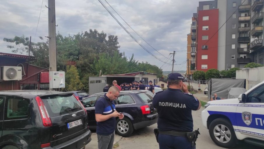 Okončana talačka kriza na Karaburmi: Posle tri sata pregovarnja policija uletjela u automehaničarsku radnju i izvela otmičara!