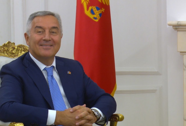 Može mu bit’