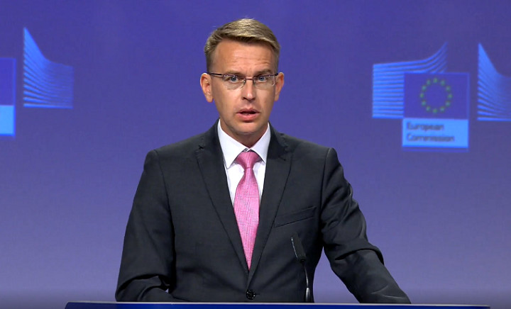 Petar Stano zna: Ne može biti Evroprajda bez šetnje!