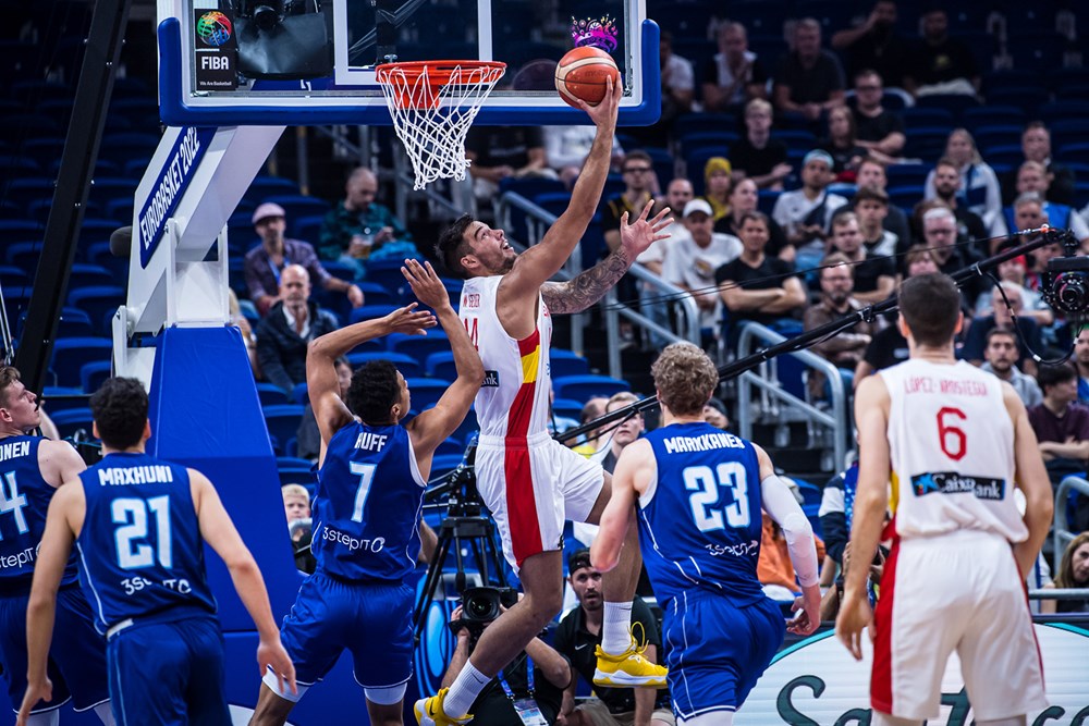 Evrobasket: Španci stotkom do polufinala
