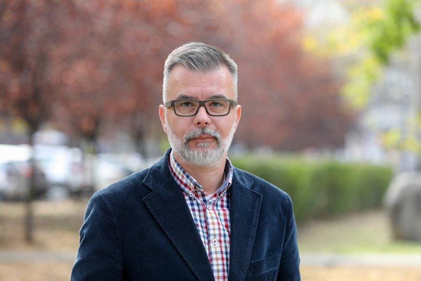 Istoričar Dejan Ristić: Dan srpskog jedinstva, slobode i nacionalne zastave jeste simbioza vrhunskih vrijednosti, civilizacijskih, humanističkih i nacionalnih, koje baštini Evropa već vjekovima!
