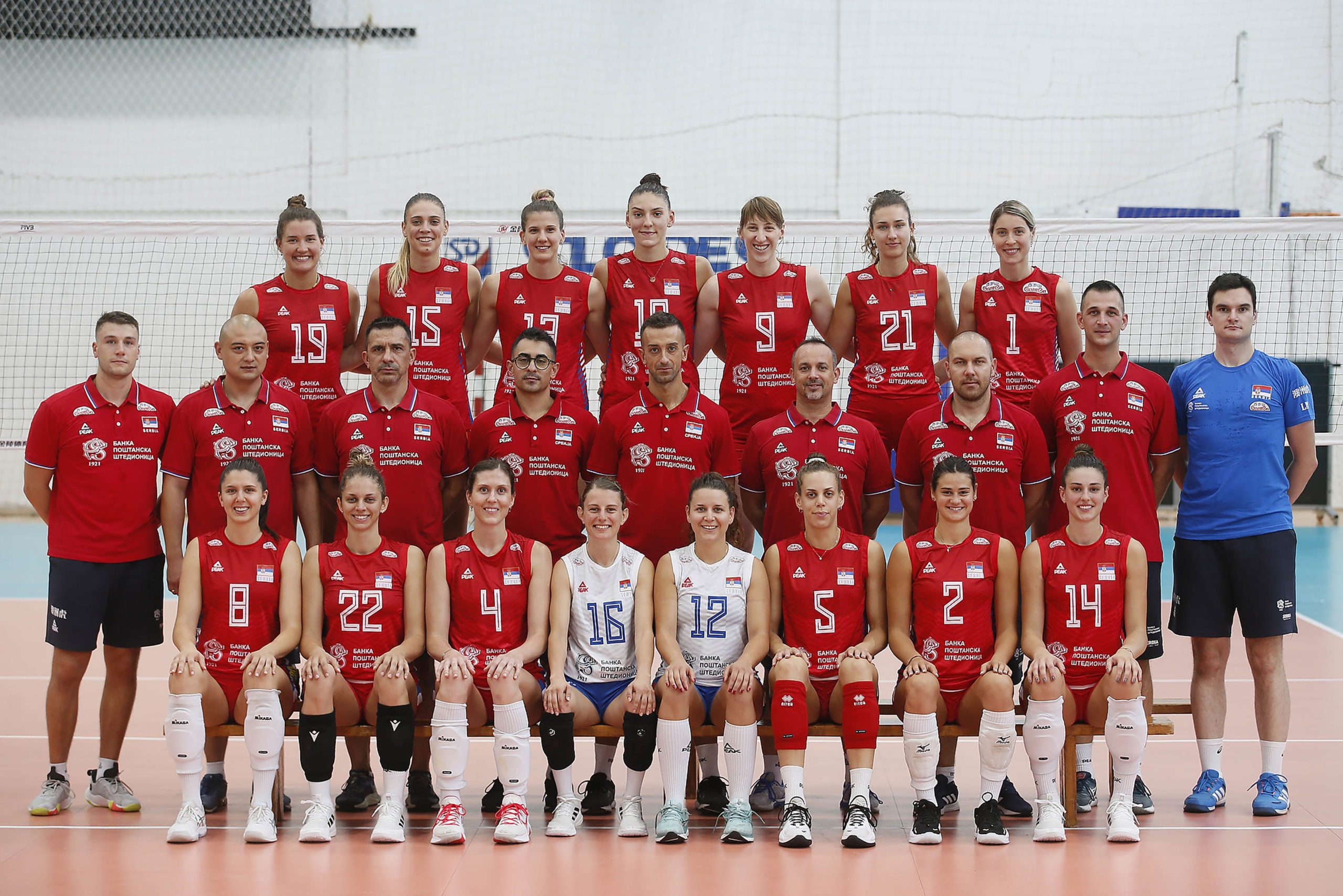 Svjetske šampionke maksimalnom pobjedom krenule u odbranu trofeja