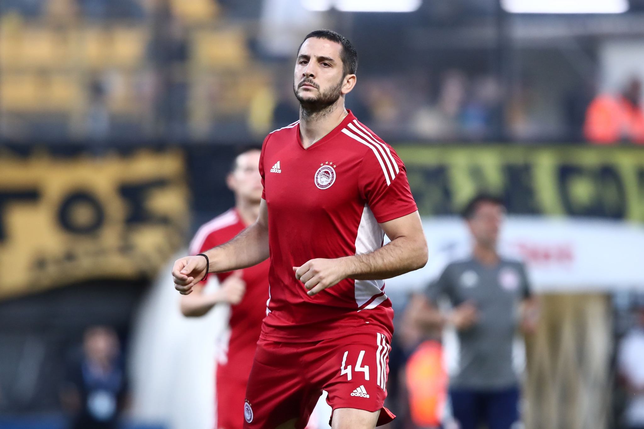 Nakon devet mjeseci napušta Pirej: Manolas kod Pjanića i Alkasera