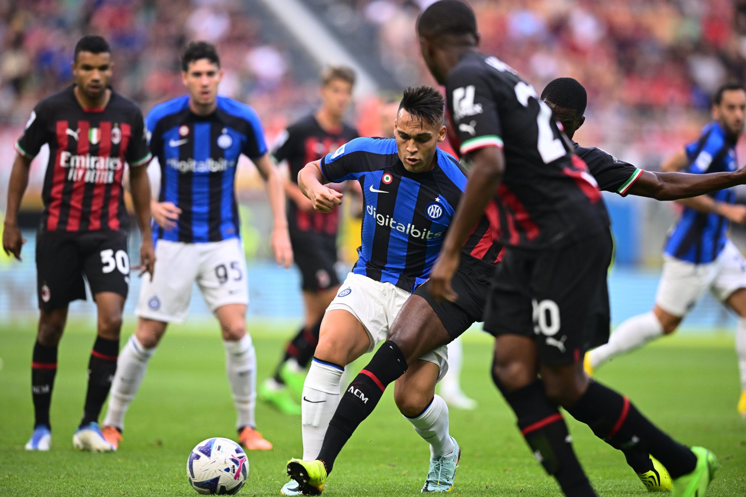 Milan na krilima Rafaela Leaoa slavio u derbiju dela Madonina