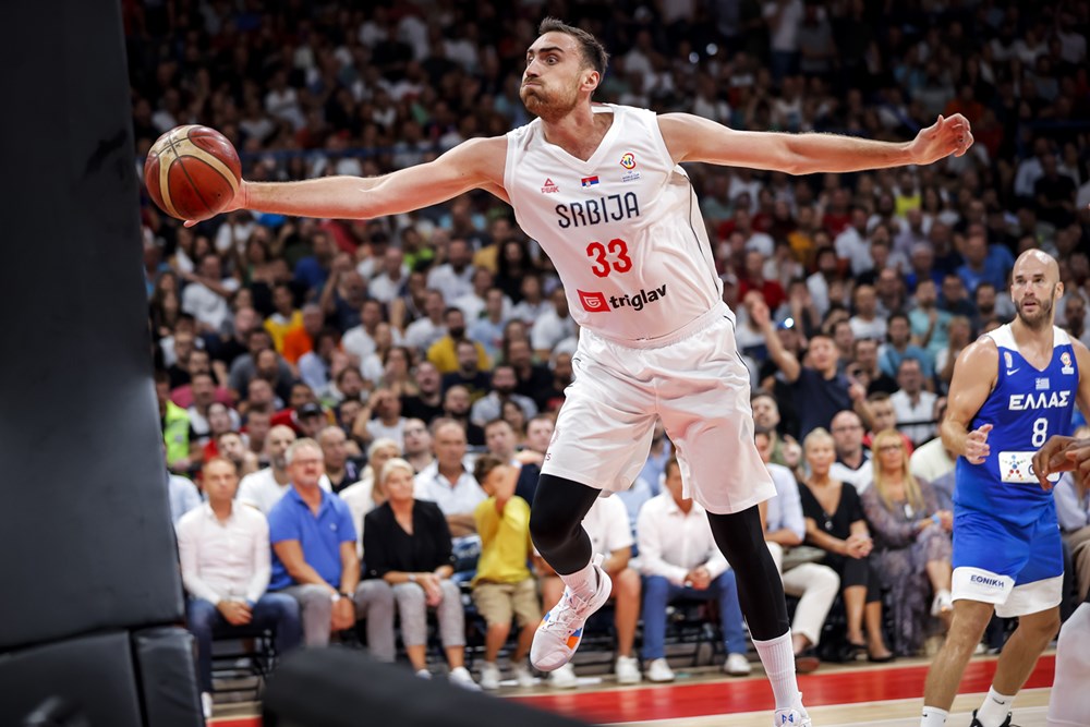 Milutinov zbog viroze propušta prve dvije utakmice na Evrobasketu