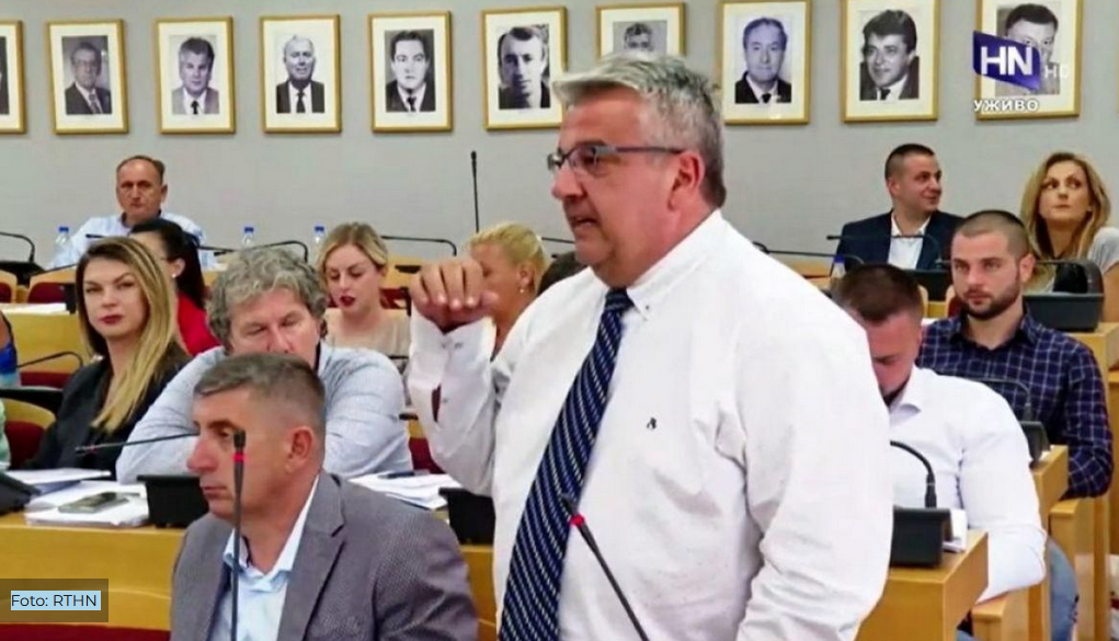 Odbornik Demokrata se izvinio zbog svoje ranije izjave upućene romskoj populaciji