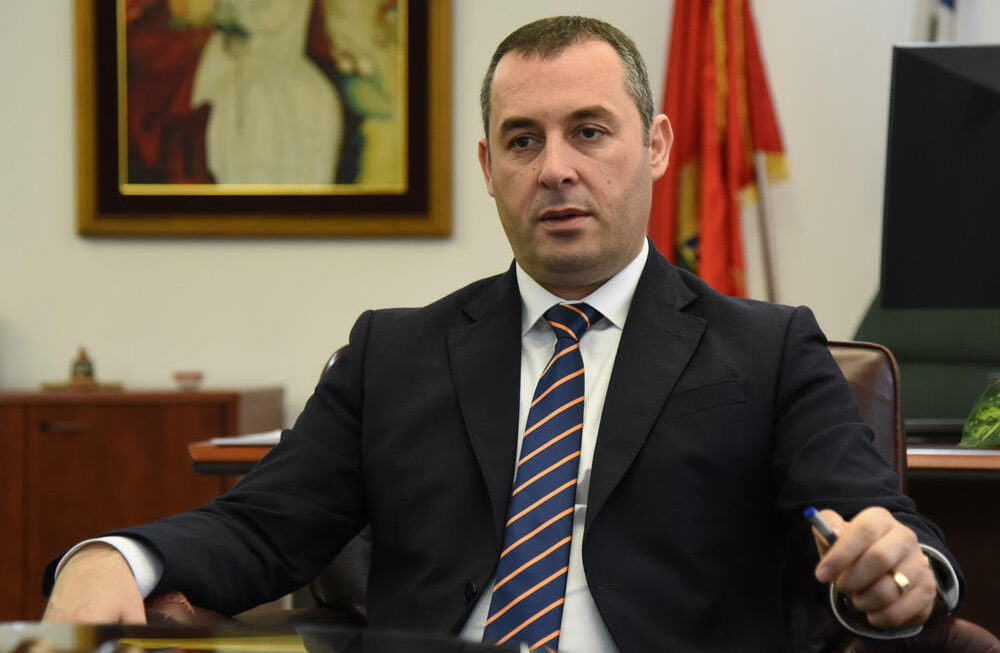 Šćekić odgovorio Evropi sad: Ova Vlada je zaustavila šverc cigareta koji ste upravo vi sa DPS-om vrlo uspješno sprovodili tokom vlade Zdravka Krivokapića!