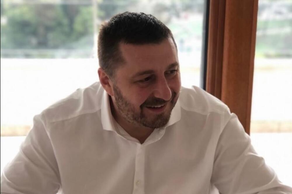 Kosanović: Nemam bilo kakve veze sa cigaretama zaplijenjenim u Baru
