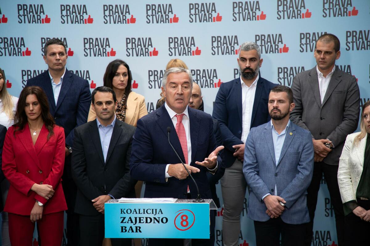 Uzalud vam trud svirači