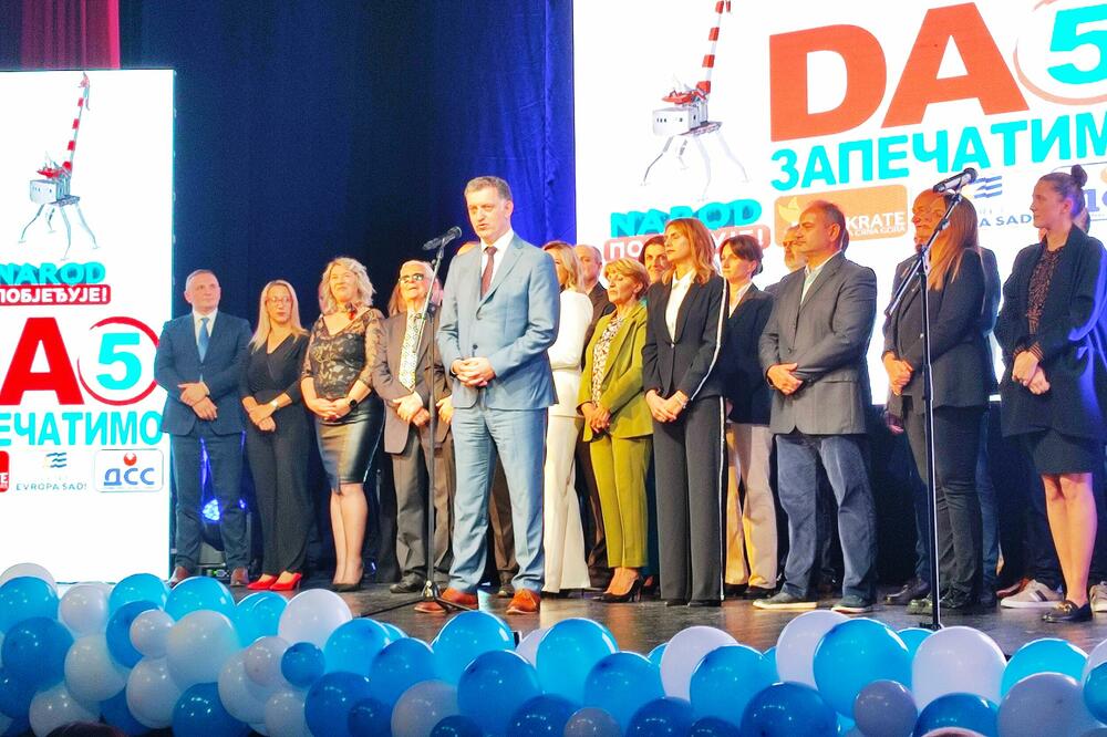 Komnenović: Tivat neće biti roblje DPS-a i njegovih organizovanih kriminalnih grupa