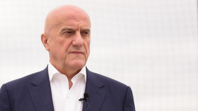 Širi se krug osumnjičenih za šverc cigareta: Na spisku sumnjivih i Daka Davidović?