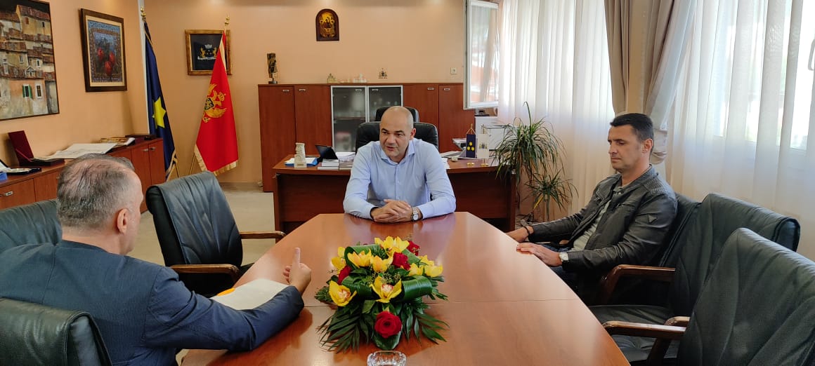 Povodom tradicionalnog kik boks turnira Budva Splendid Grand Prix: Milo Božović ugostio Ivana Strugara i Bobana Nikića!