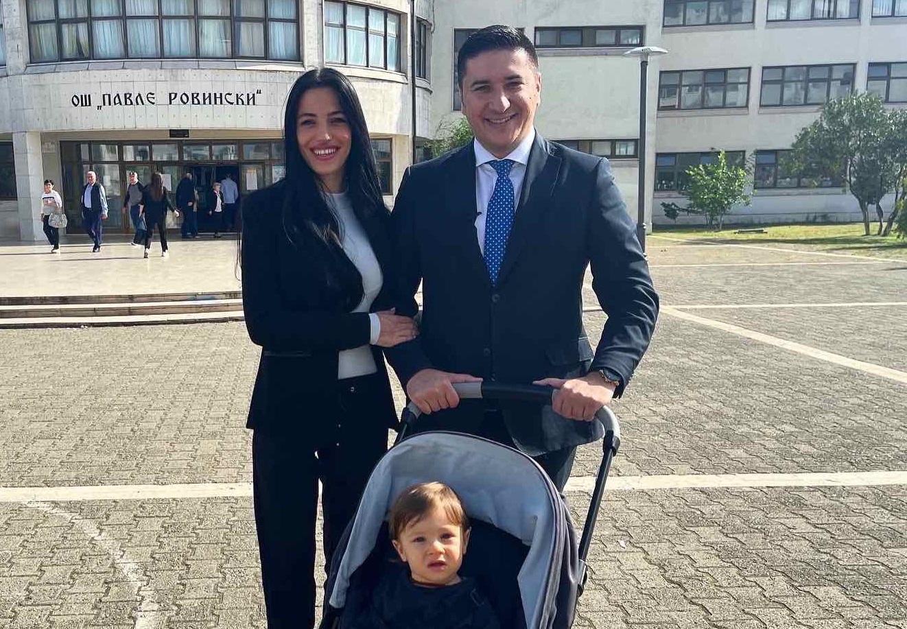 Dajković obavio svoju građansku dužnost: „Glasali smo za budućnost svakog djeteta koje živi u našem gradu