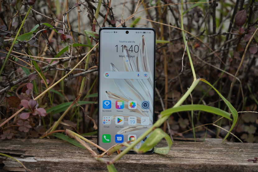 HONOR 70 5G: Telefon premijum izgleda i performansi