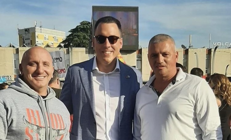 BEZLIČNI IVO