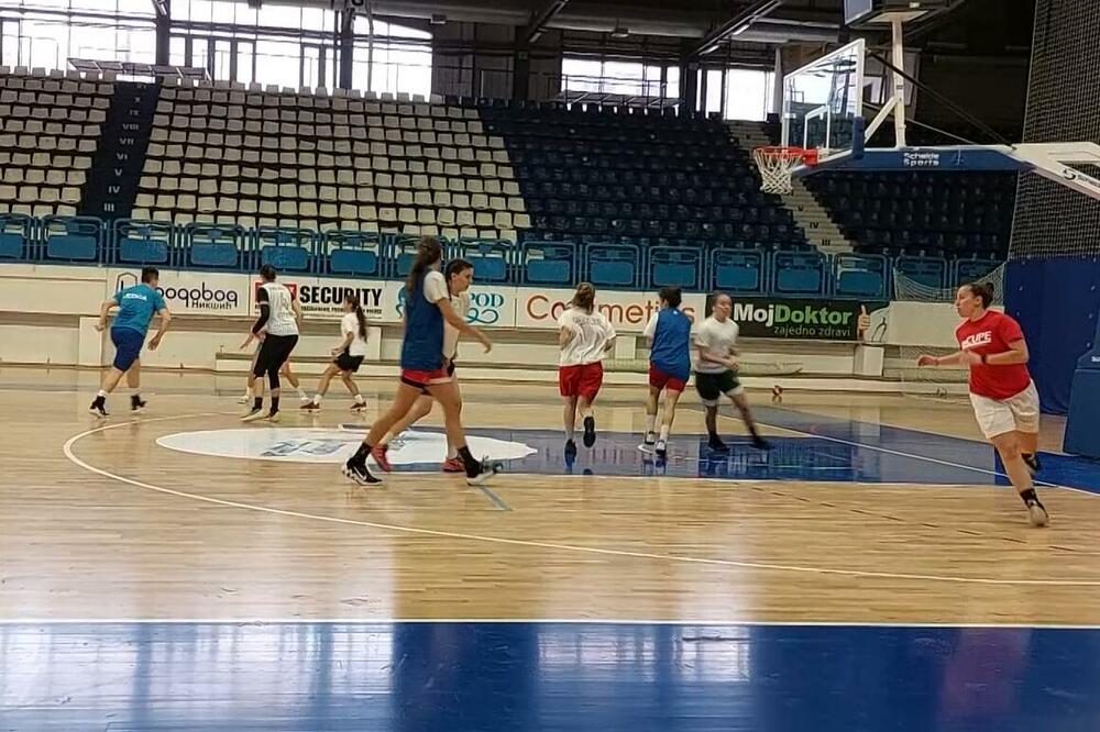 Nikšićanke poražene u istorijskom meču