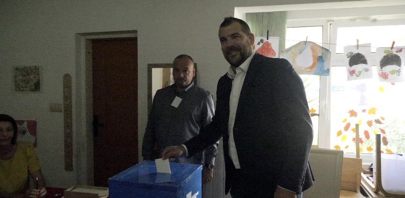 Krapović obavio svoju građansku dužnost