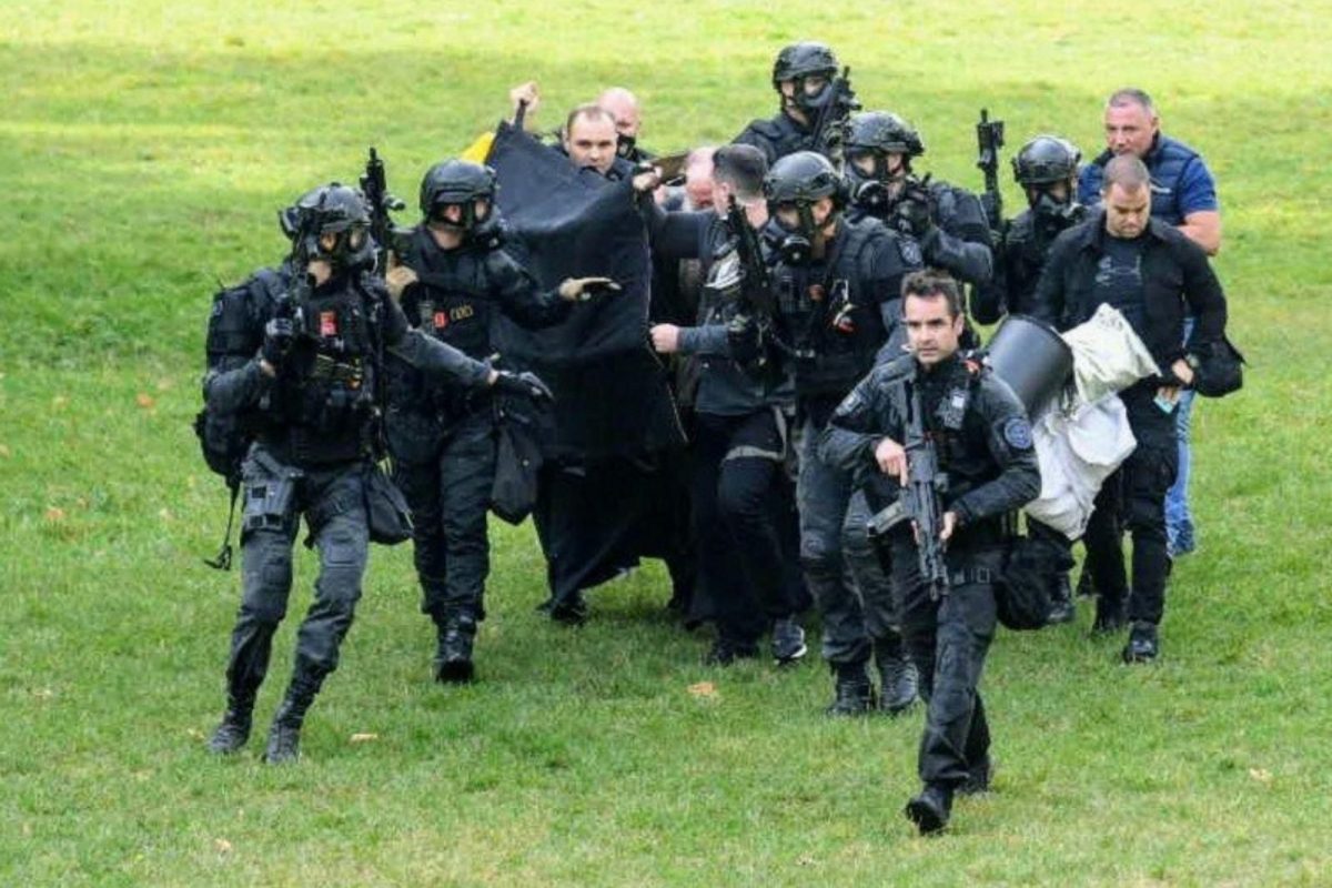 Na okupiranom Kosmetu ustoličenje patrijarha proteklo mirno a na „slobodarskom“ Cetinju ustoličenje mitropolita obilježilo divljanje ekstremista!
