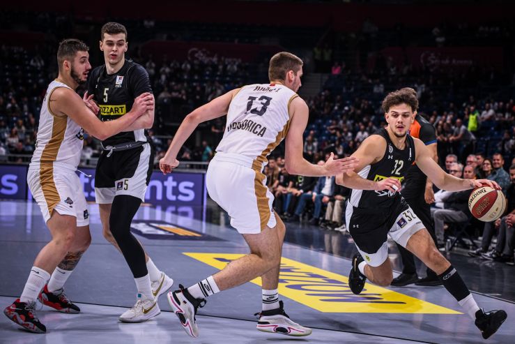 SC Derbi tri četvrtine mučio blijedi Partizan