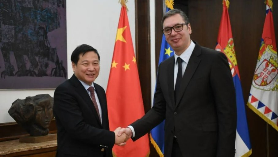 Vučić i Hongšan: Nastavićemo da razvijamo prijateljstvo Srbije i Kine