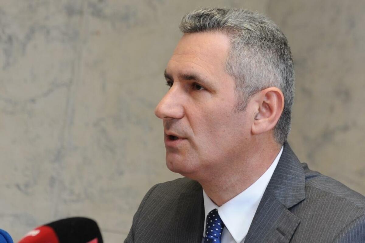 Poslednji trzaji DPS piona: Predsjednik Izborne komisije Glavnog grada podnio krivične SDT-u protiv članova Izborne komisije kako bi sačuvao fotelju Ivana Vukovića!