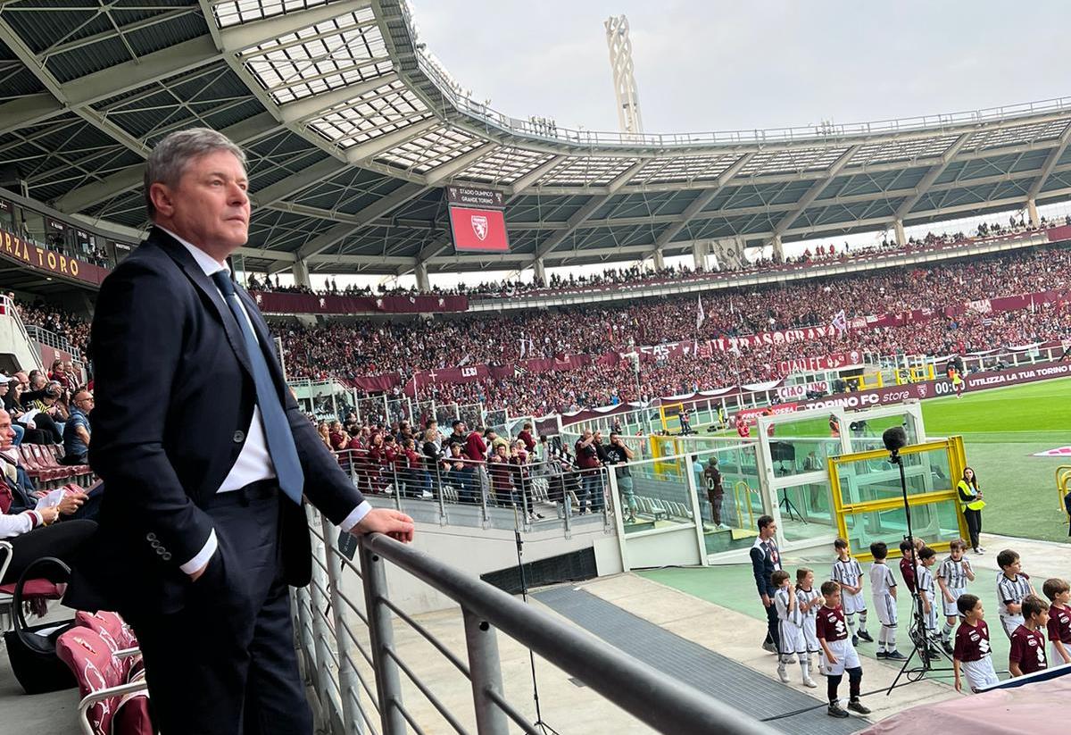 Flik najplaćeniji selektor, Stojković tek na 21. mjestu