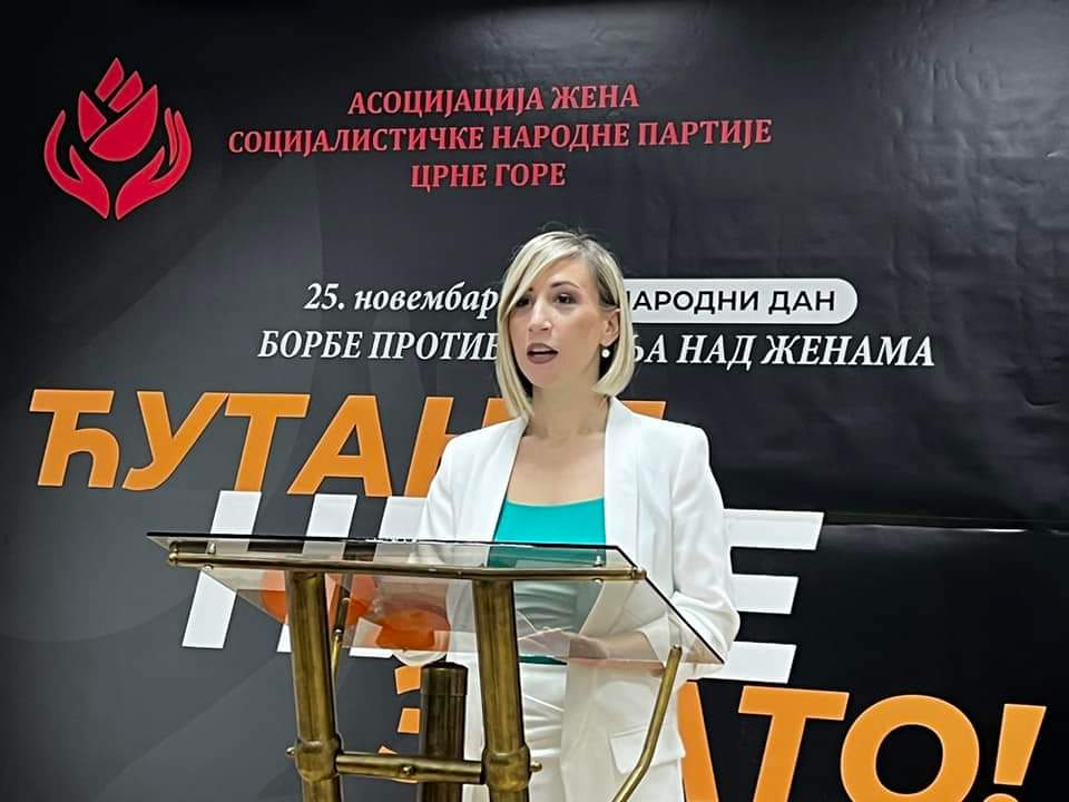 Kaluđerović: Da sada, da uvijek i da na svakom mjestu dignemo glas protiv nasilja nad ženama!