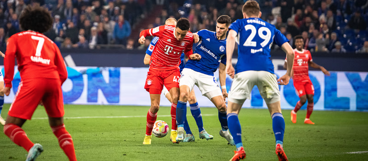 Nekada je bio derbi: Bajern rutinski u Gelzenkirhenu