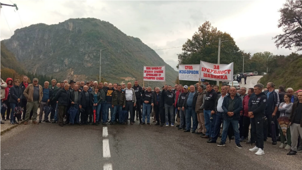 Šavnička opozicija opet blokira put Žabljak-Šavnik