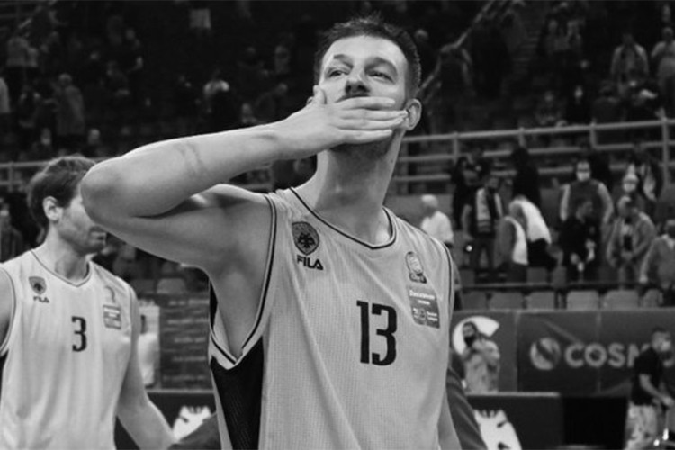 AEK imenovao dio sportskog kompleksa u znak sjećanja na Stevana Jelovca