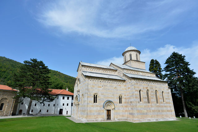 Komandant KFOR-a posjetio Visoke Dečane
