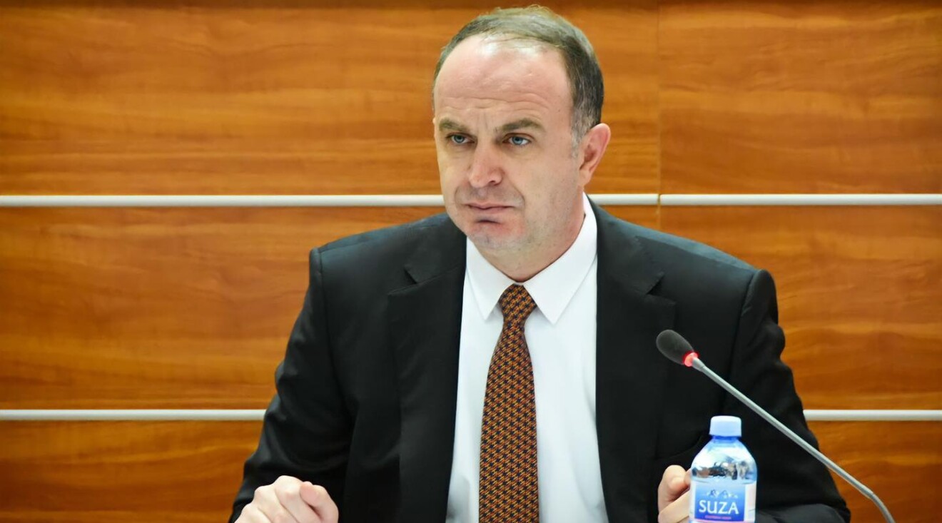 Đeljošaj tvrdi: „Nisam napao policajce, srećom postoje kamere koje su sve zabilježile“