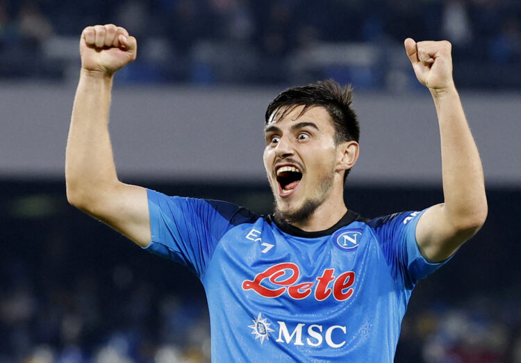 Napoli nastavio sa pobjedama: Udineze zaprijetio u finišu