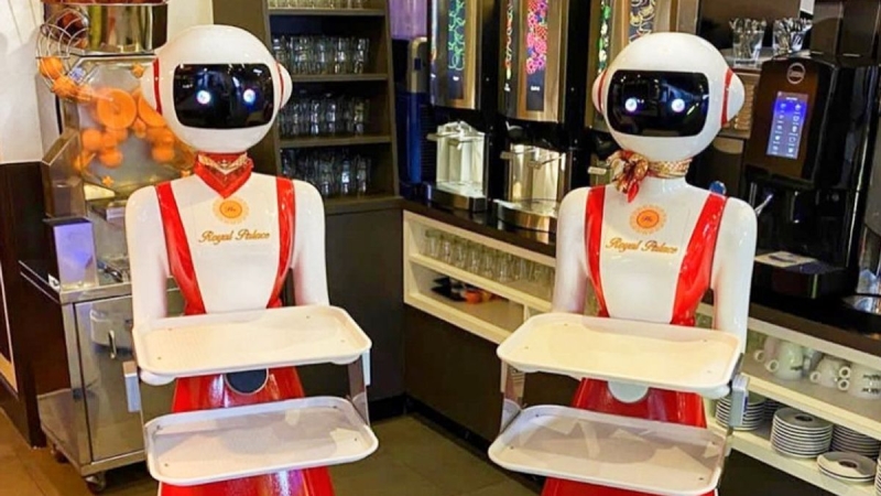 Roboti mijenjaju konobare u Njemačkoj