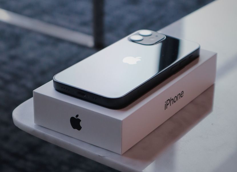 Brazil više neće da opominje Apple: Zaplijenili sve iPhone uređaje koji se prodaju bez punjača