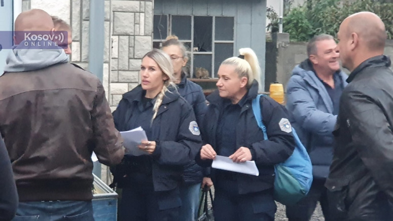 Srpski policajci sa prelaza „Jarinje“ predali uniforme i napustili službu, među njima i Bošnjaci