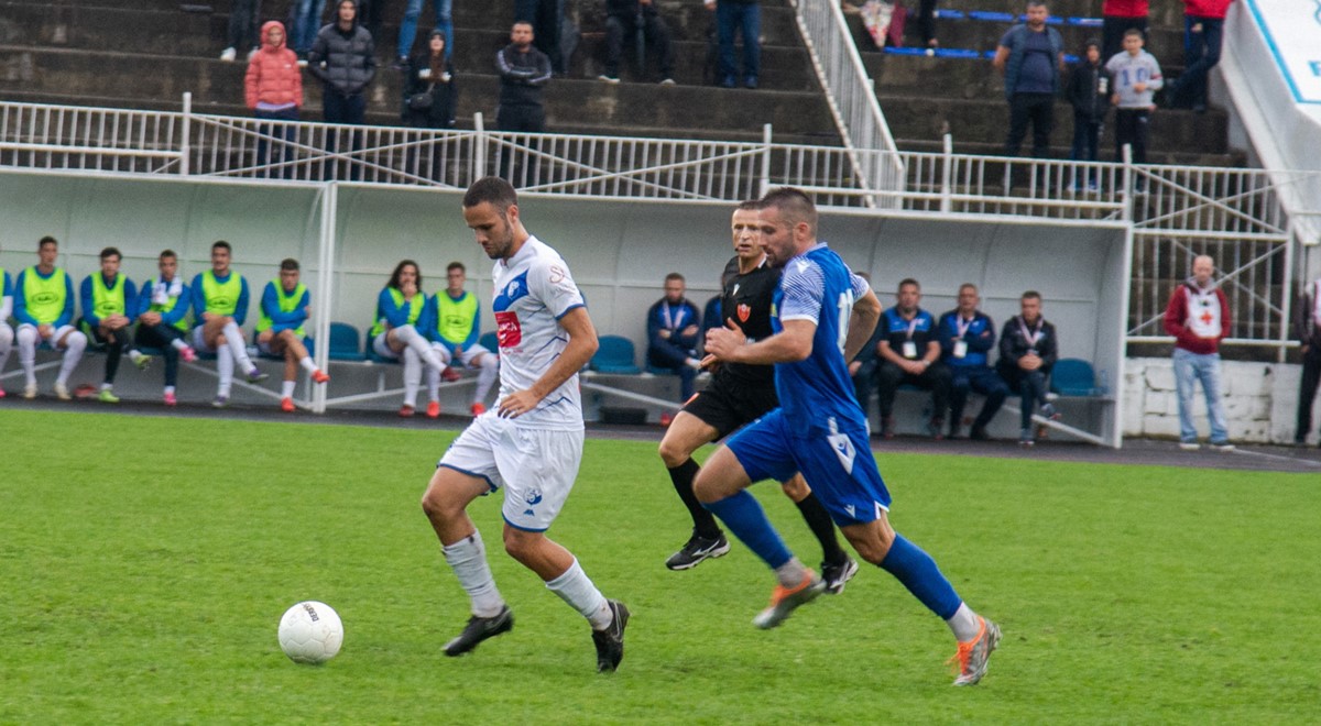 Jedinstvo šokiralo Dečić, Iskri derbi začelja