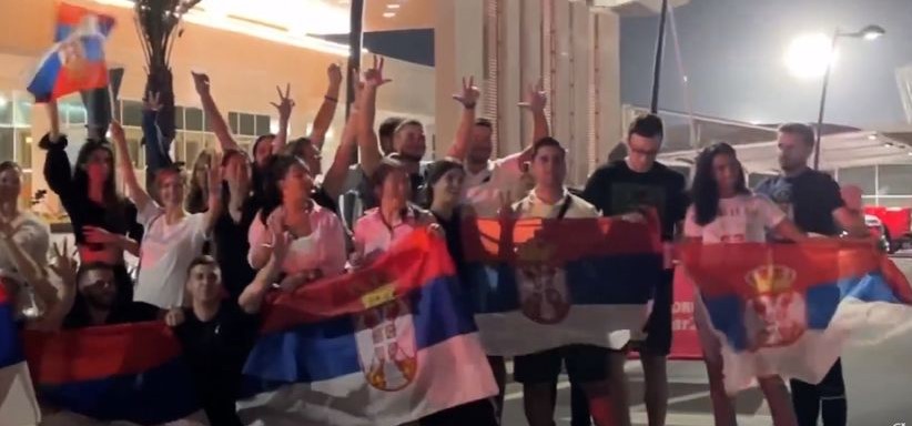 „Orlovi” sletjeli u Dohu: Dočekali ih Srbi koji rade i žive u Kataru