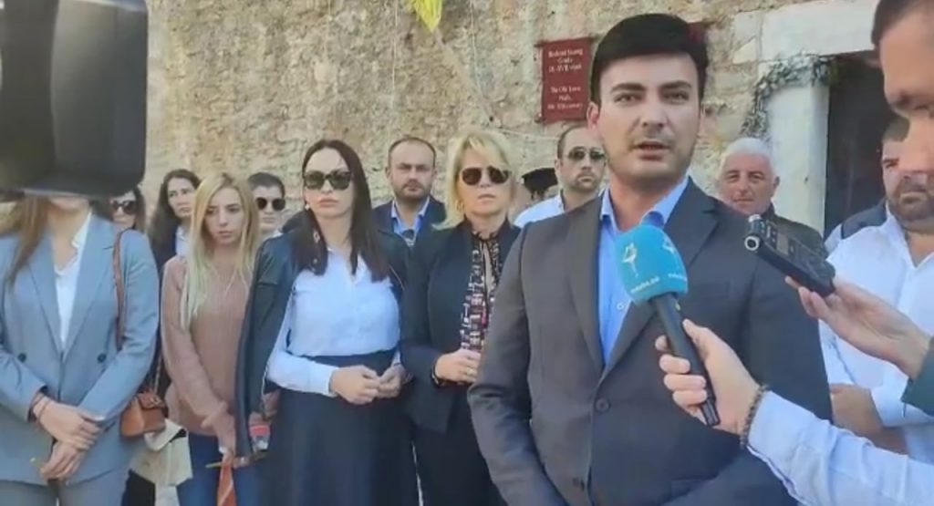 Jovanović: Tabla prkosno svjedoči vremenu i kako tadašnjim tako i nekim novijim oslobodiocima Budve!