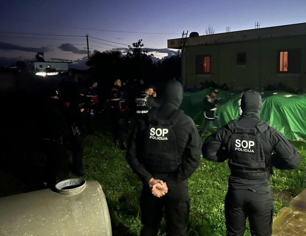 Uhapšen bivši načelnik opštine: U maju naručio đubrivo u kom se nalazio kokain
