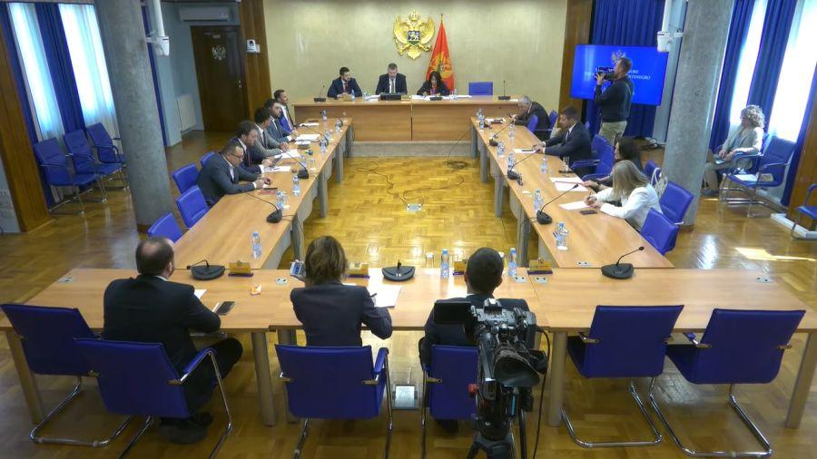 Odbor danas utvrđuje je li Đukanović prekršio Ustav