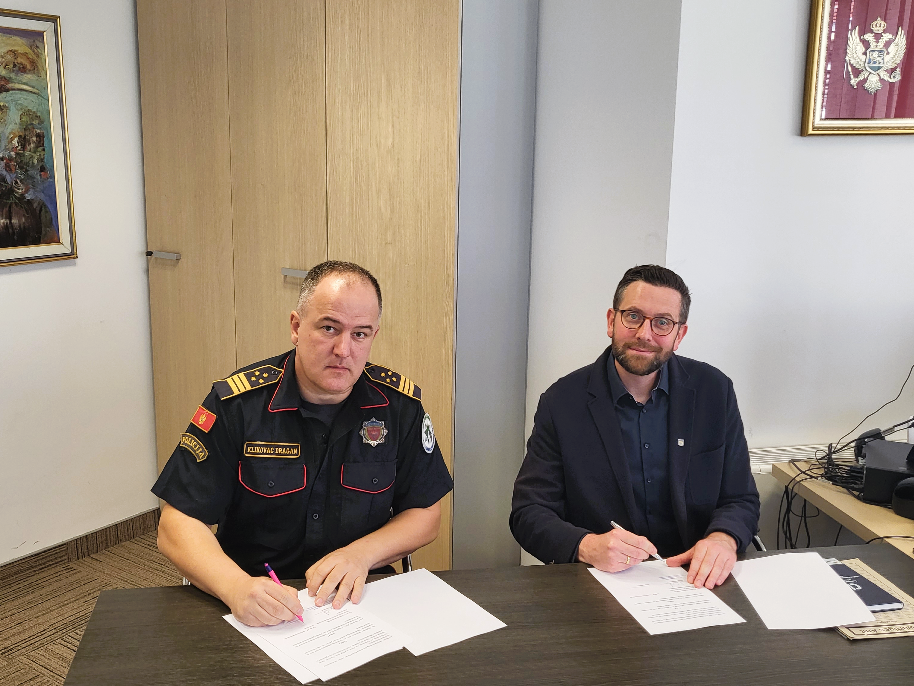 Njemačka policija donirala crnogorskim kolegama opremu vrijednu 210.000 evra!