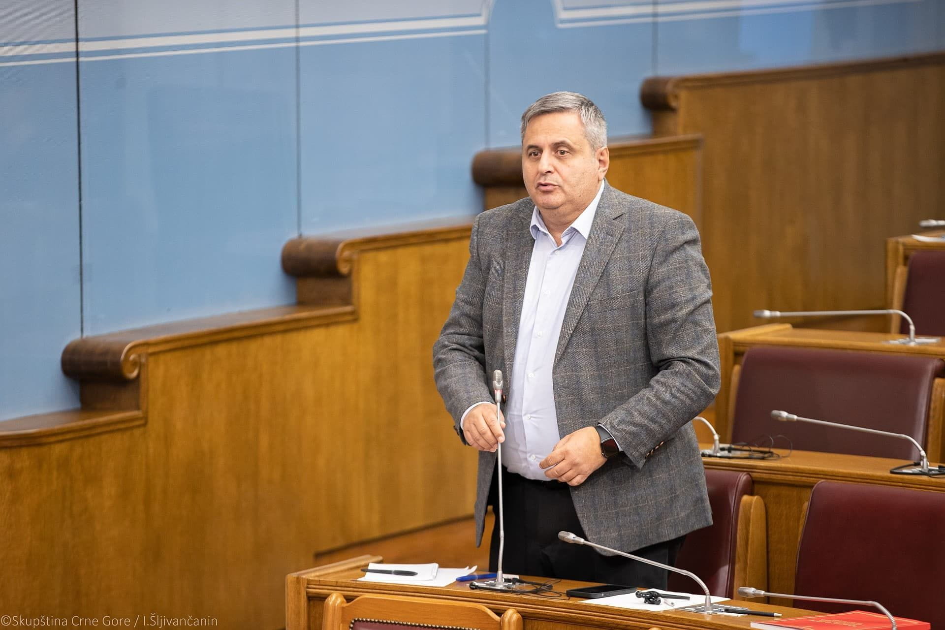 Radunović o Vukovićevoj odluci da „časti“ Rukometni savez: Nova vlast će odlučivati koga i kako će nagrađivati