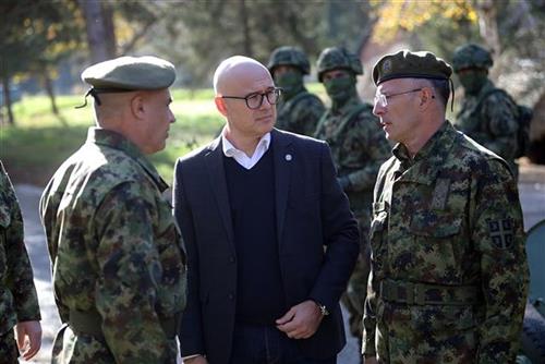 Vučević: Raspravljaće se o vraćanju obaveznog vojnog roka