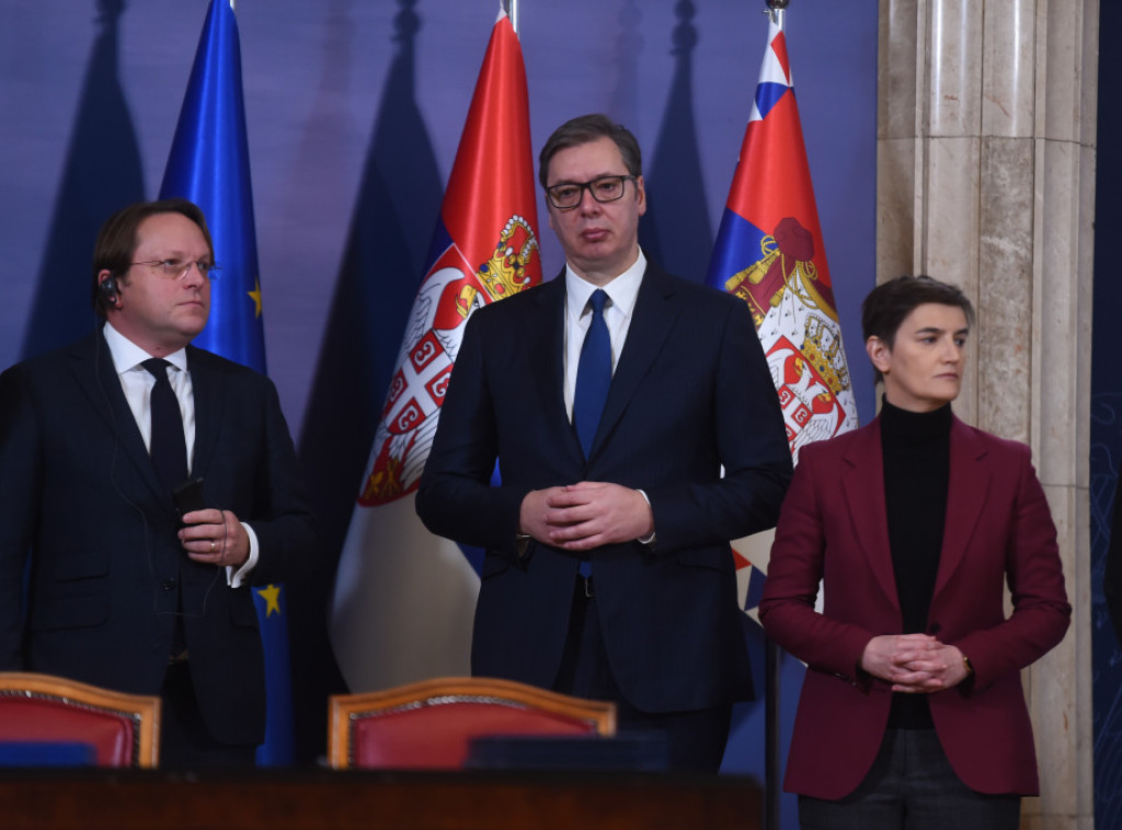 Vučić: Situacija na Kosmetu uzavrela, ljudi neće više da trpe Kurtijev teror!