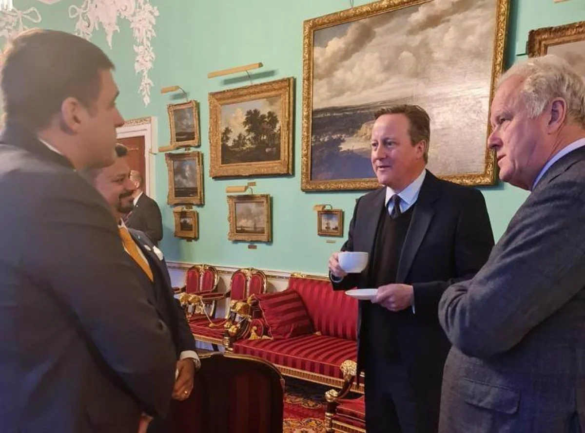 Stoiljković na samitu u Londonu: Sastanci sa bivšim britanskim premijerom Kameronom, gradonačelnikom London sitija