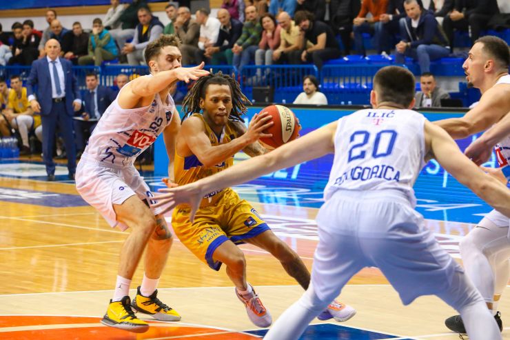 Pavićević pred Olimpiju: Igramo derbi za derbijem
