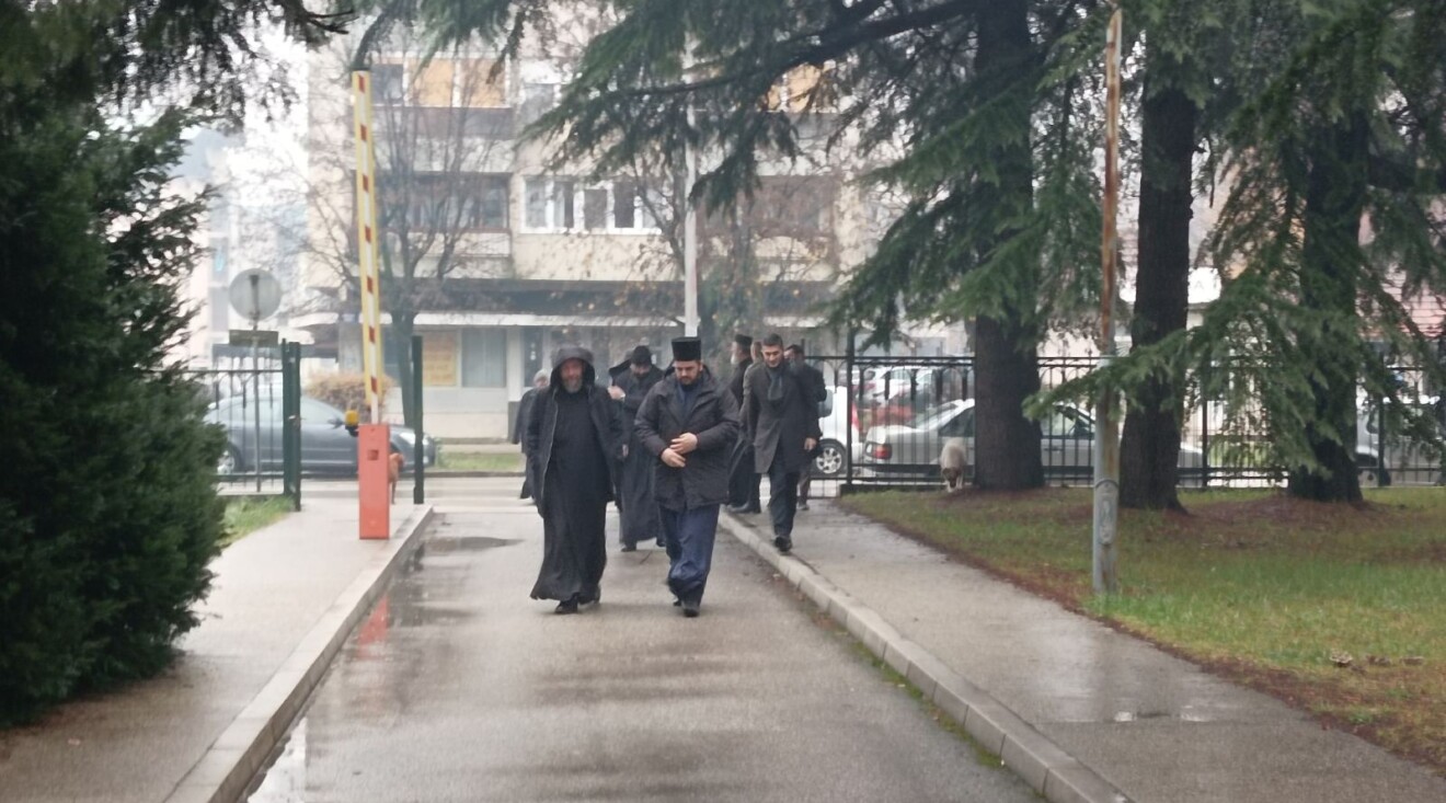 Nastavljeno suđenje mitropolitu Joanikiju i osmorici sveštenika